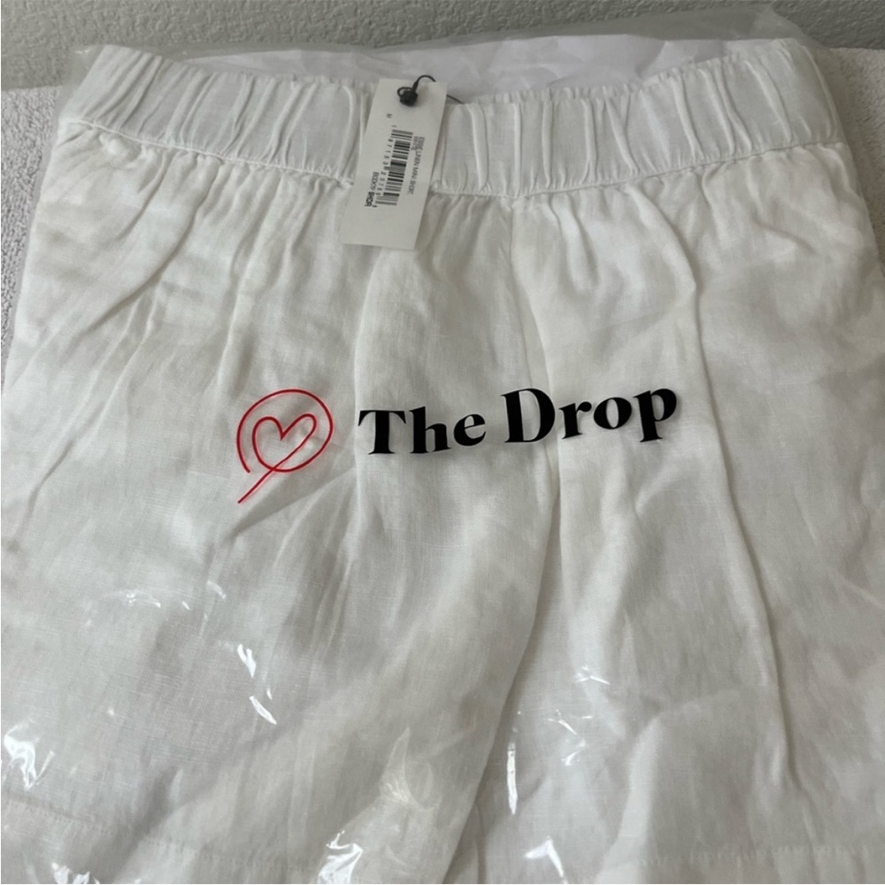 Cream/Off white shorts size M